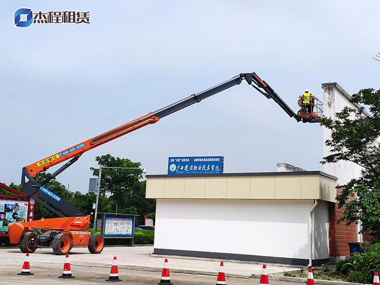 30米直臂高空車出租應用于建筑物維護